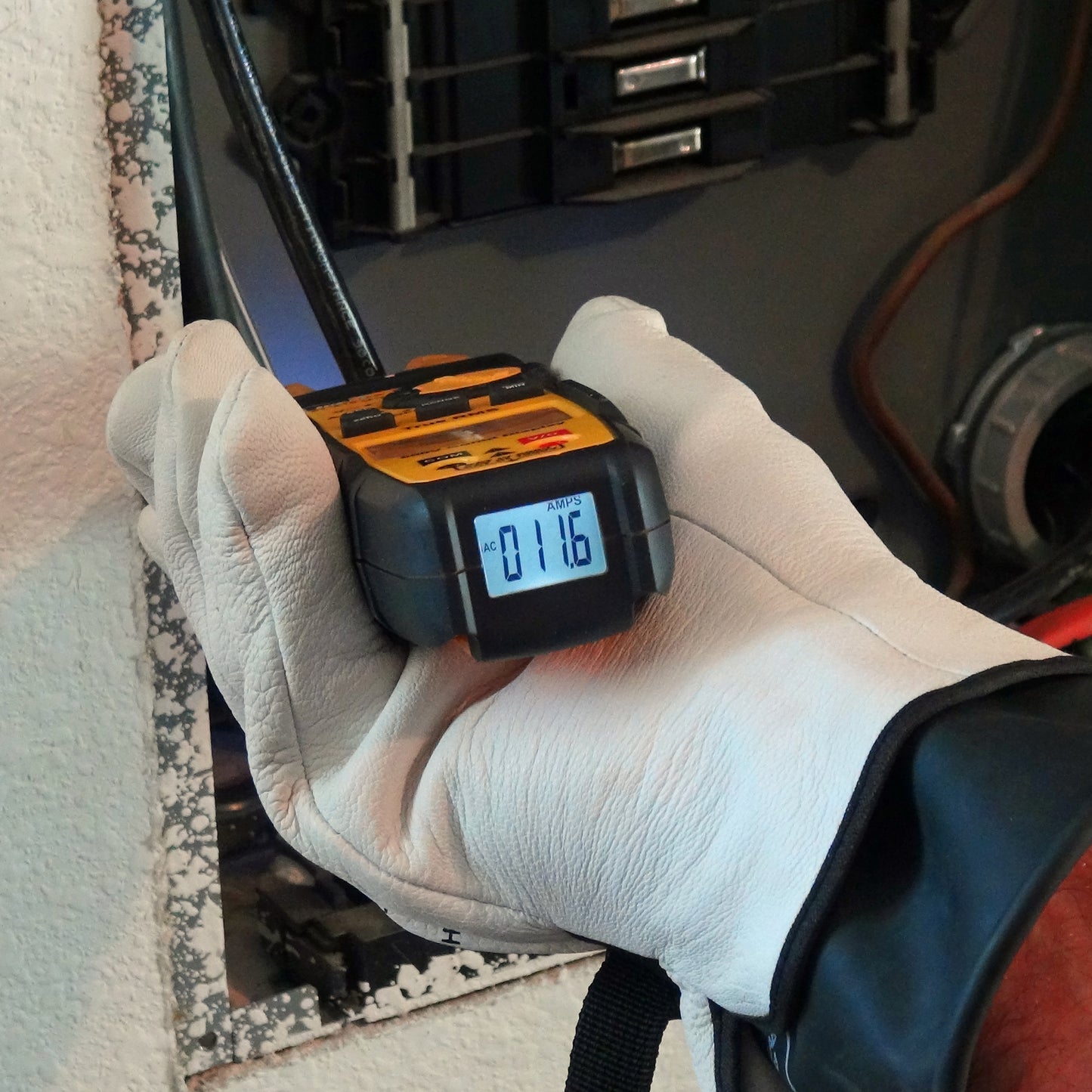 Ideal 61-415 200A AC/DC TRMS TIGHTSIGHT® FORK METER