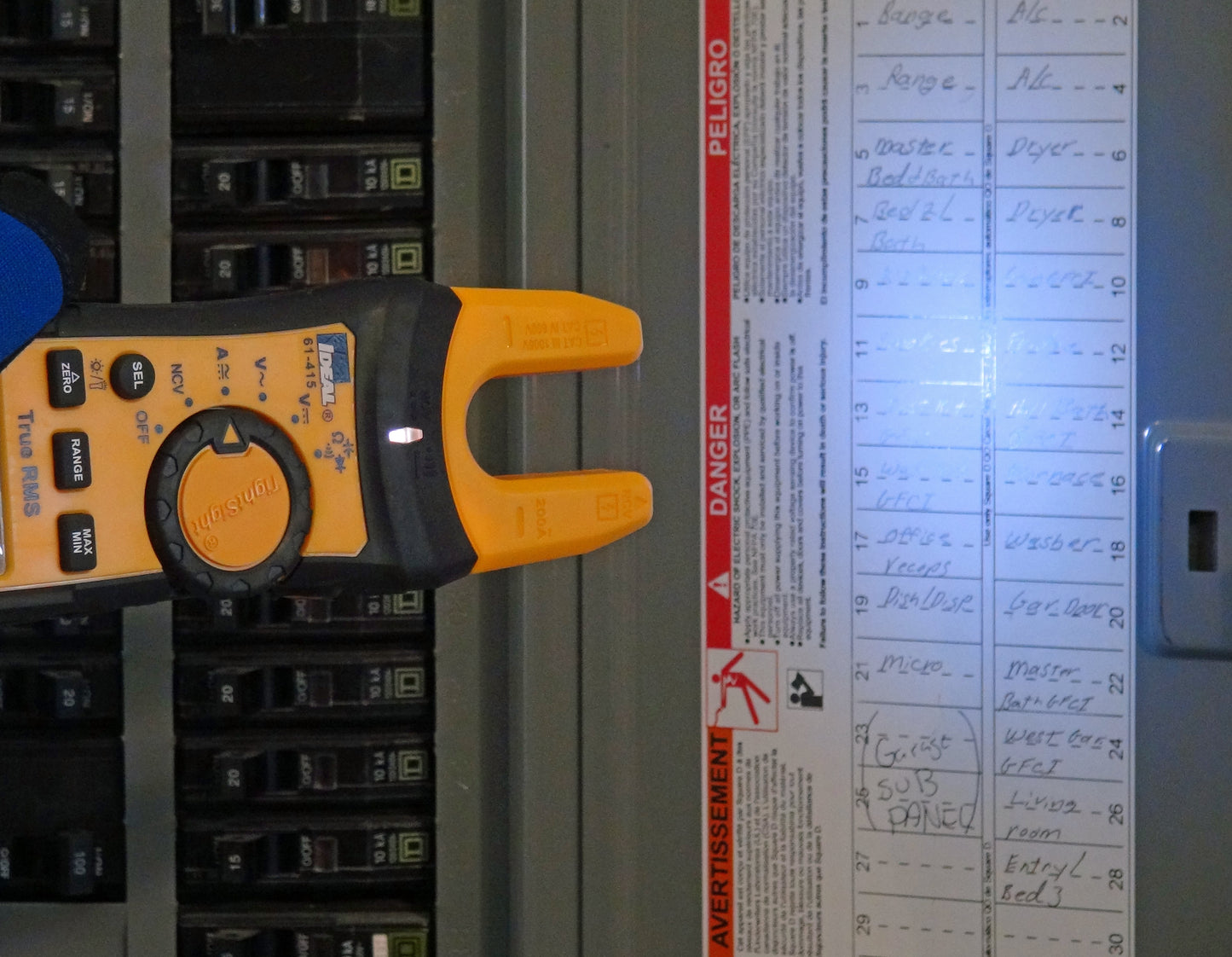 Ideal 61-415 200A AC/DC TRMS TIGHTSIGHT® FORK METER